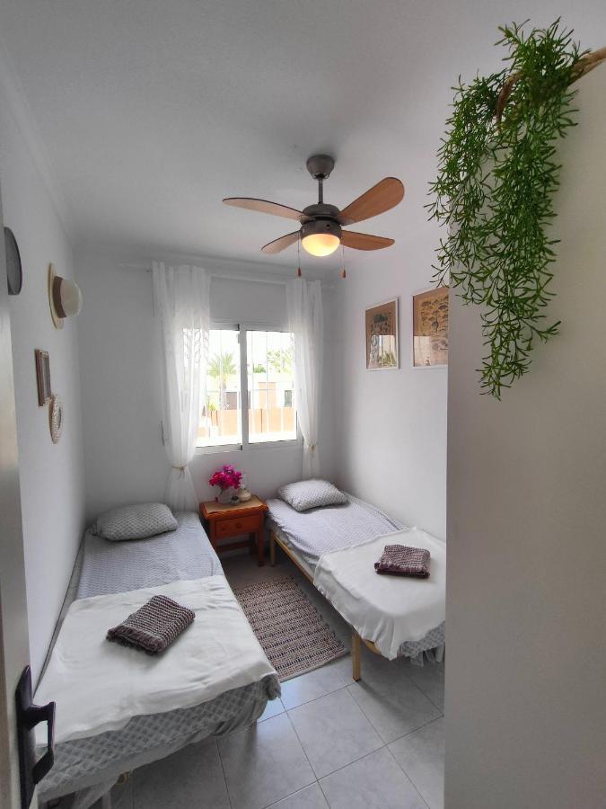Casa De Buenos Dias Apartment Torrevieja Bagian luar foto
