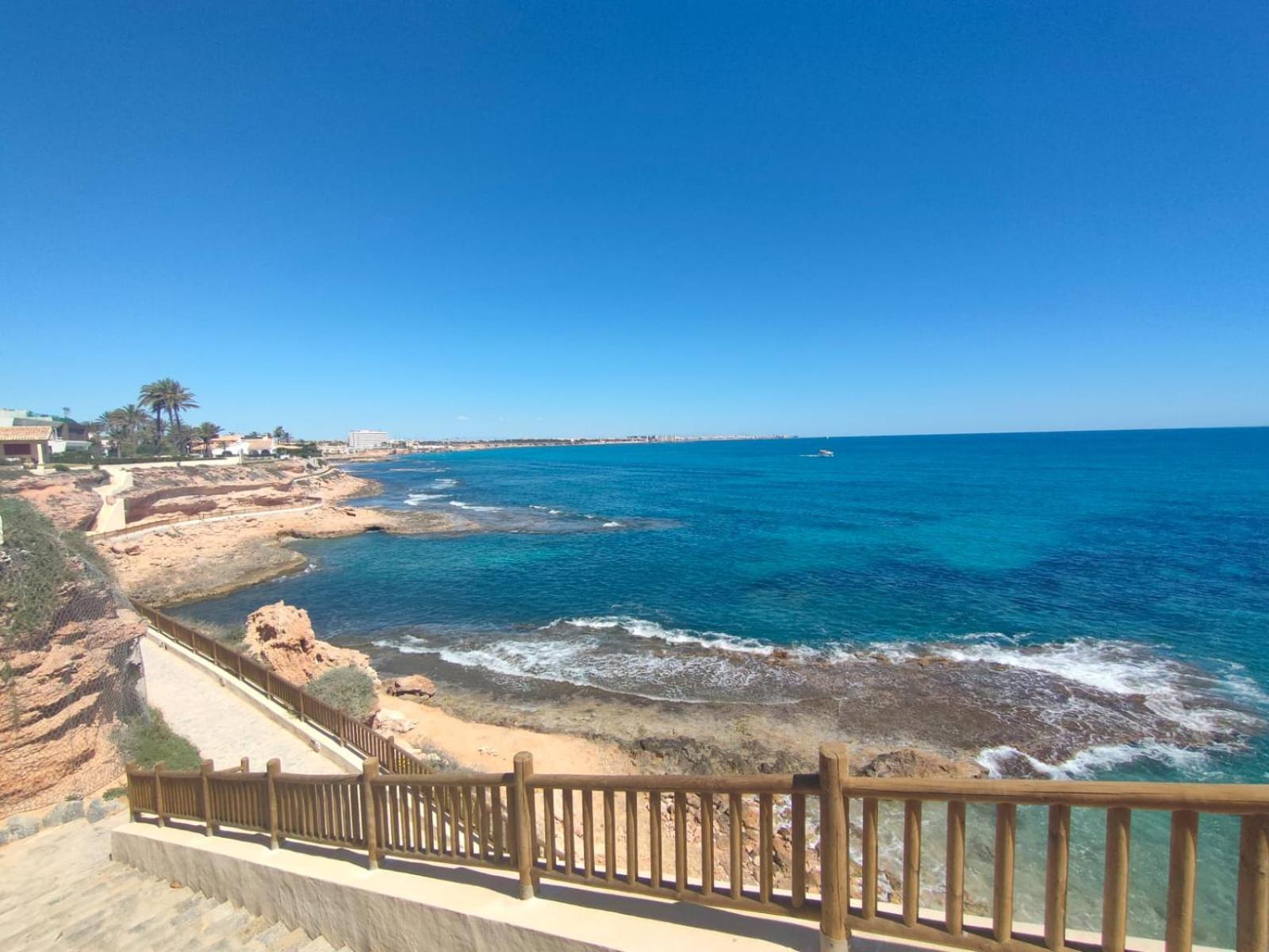 Casa De Buenos Dias Apartment Torrevieja Bagian luar foto